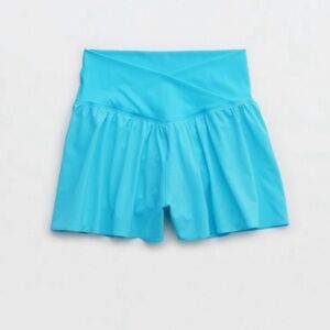 OFFLINE by Aerie Blue Flowy Shorts